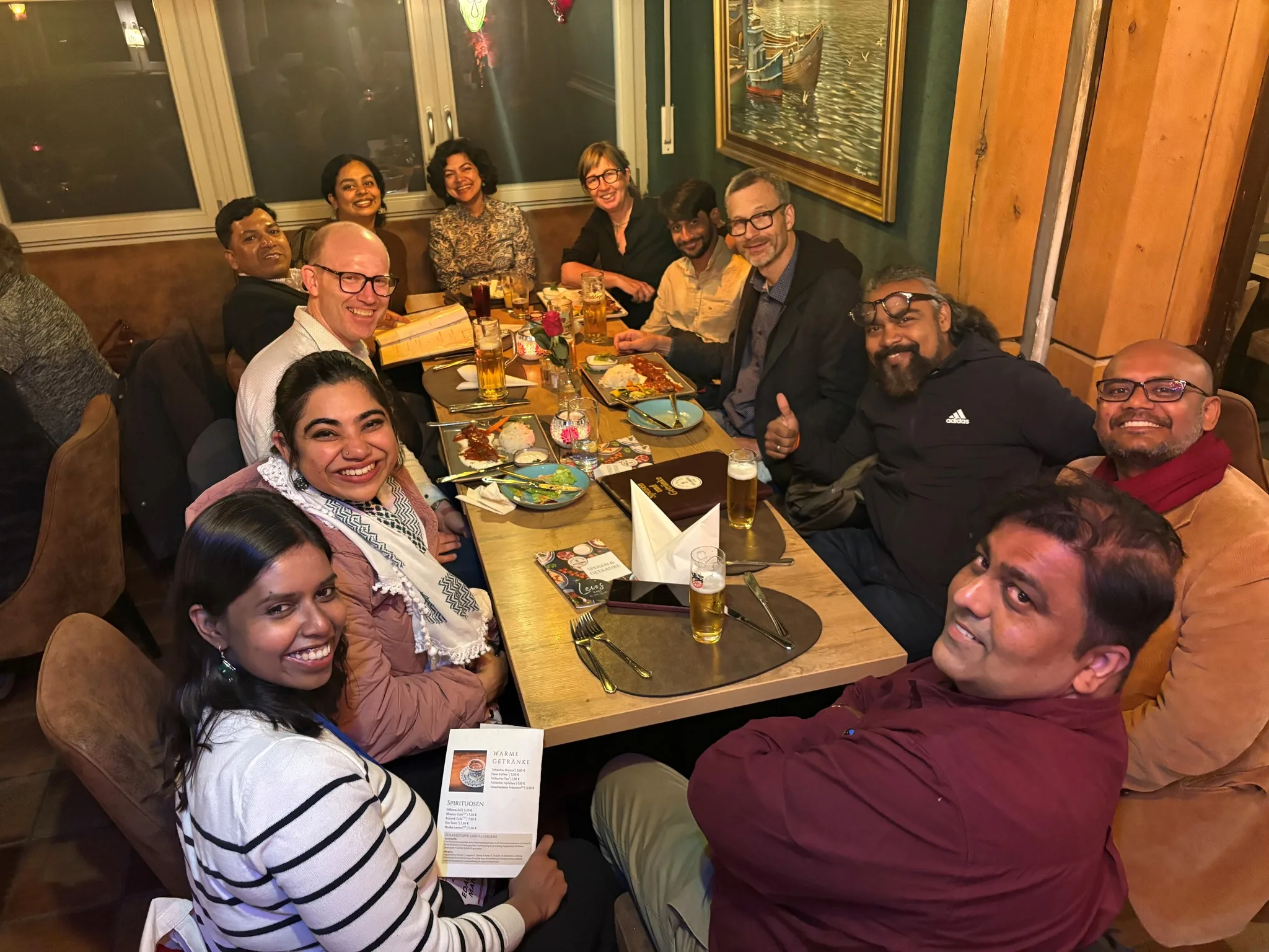 InterINNL community members sharing a meal together
